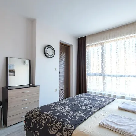 La Luxury * Goldstrand
