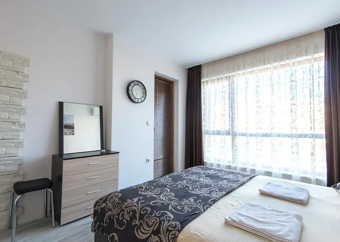 La Luxury * Golden Sands